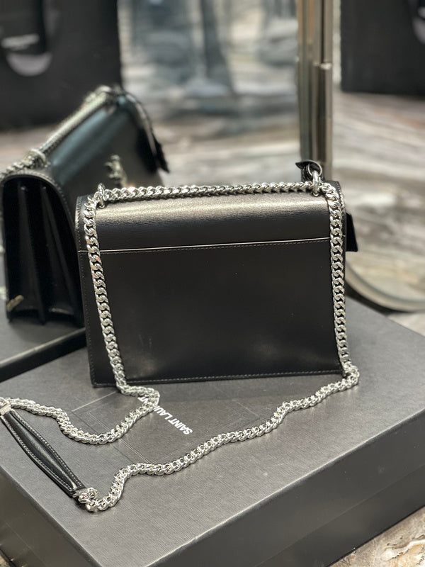 Luxurious Totes - Latest - 8547