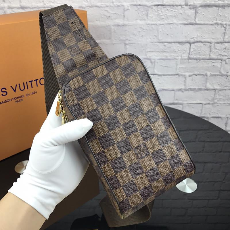 LOV - Luxurious Totes - 2683