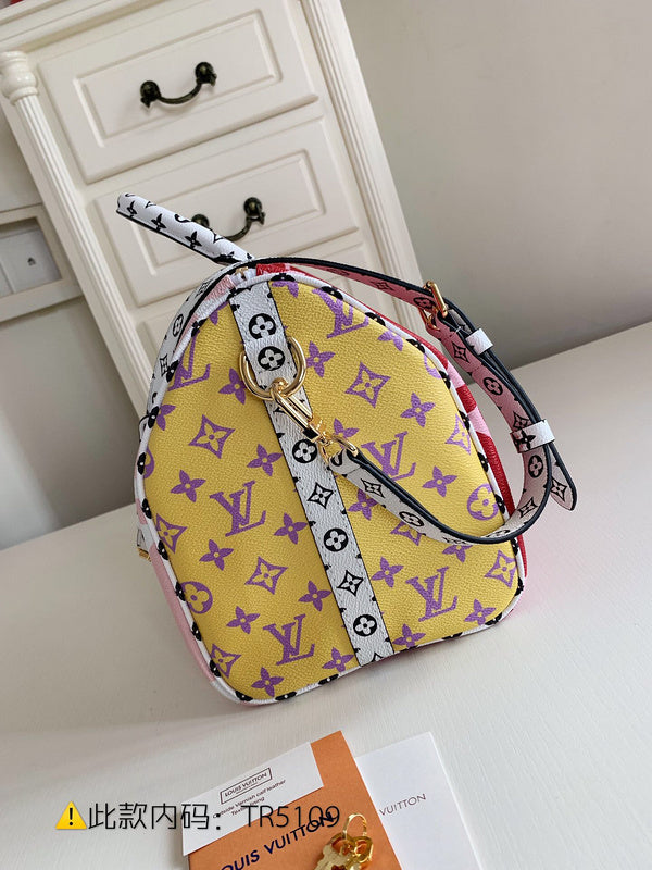 Luxurious Totes - Latest - 9709