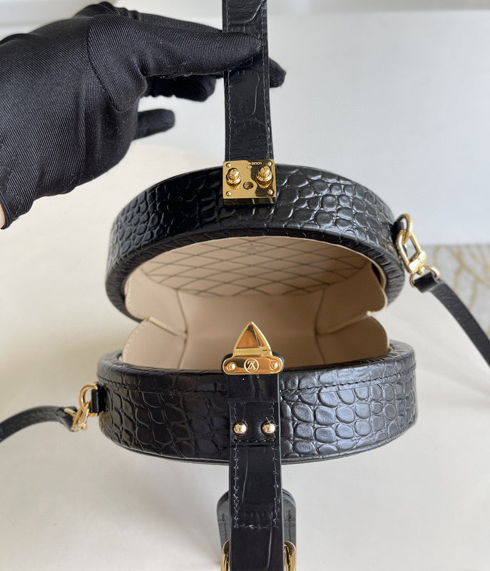 Luxurious Totes - Latest - 8818