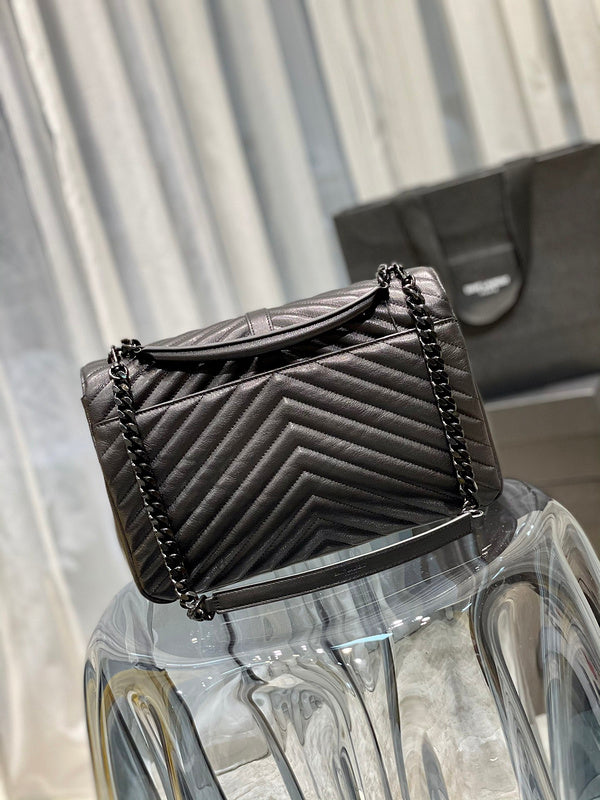 Luxurious Totes - Latest - 8414