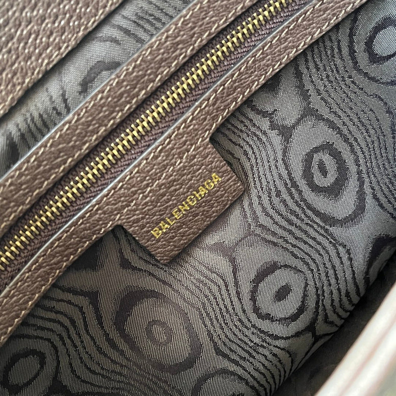 GUI - Luxurious Totes - 1228