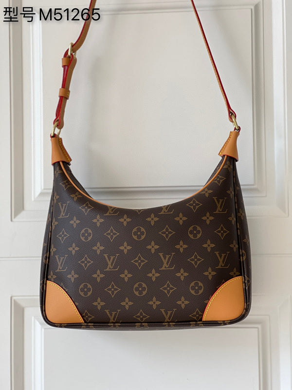 LOV - Luxurious Totes - 2191