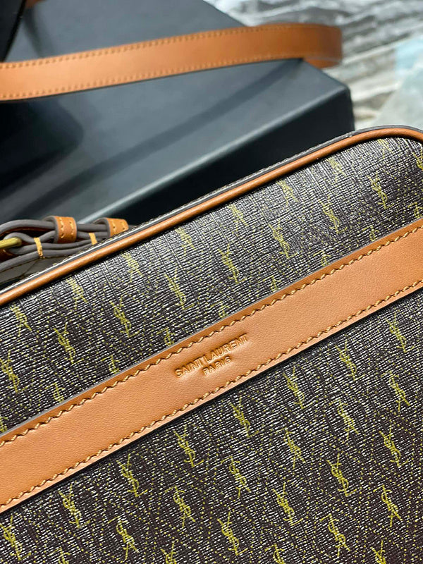 LOV - Luxurious Totes - 469