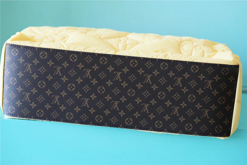 Lux-Totes - LOV Bags - 1031