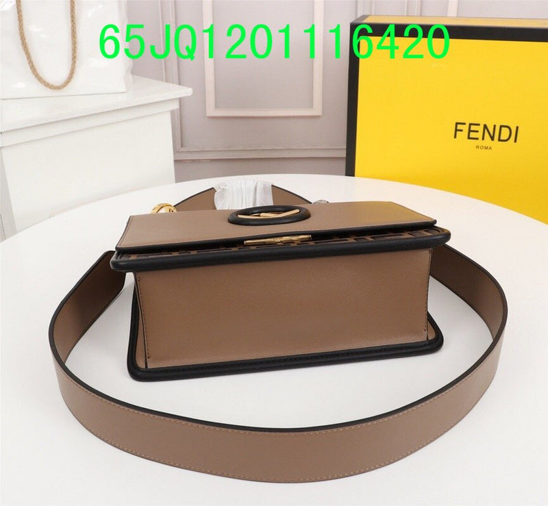 GC - Shoulder - 3507