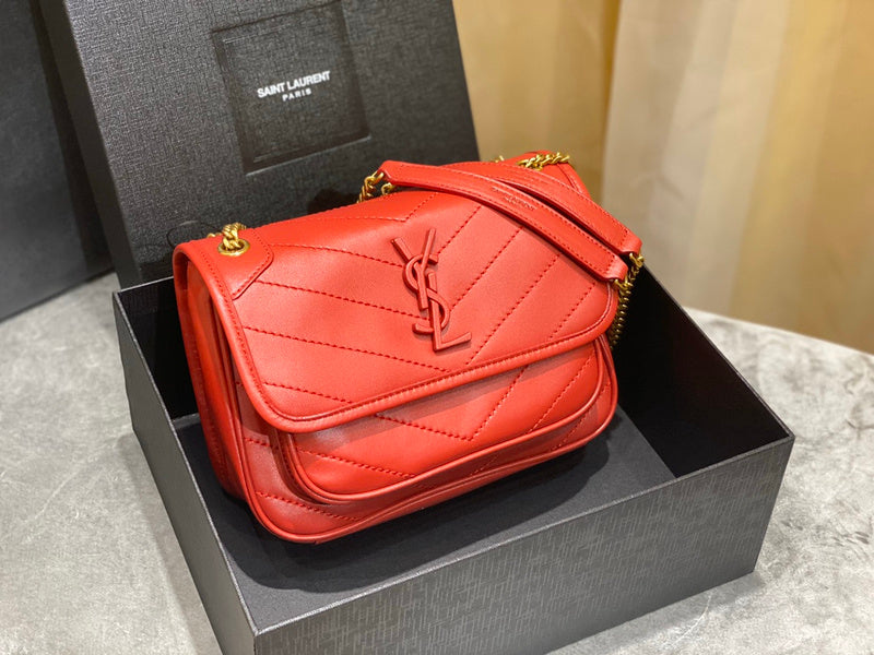 Luxurious Totes - Latest - 8277