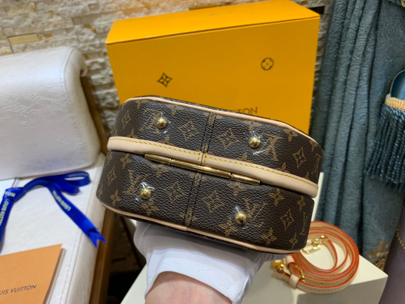 Luxurious Totes - Latest - 1650
