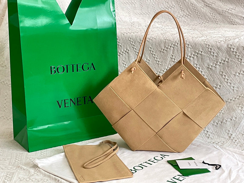 Luxurious-Totes - BV Bags - 2947
