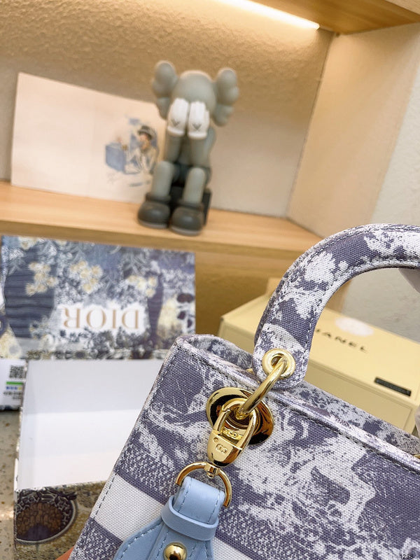 Luxurious Totes - DOR2 Bags - 101