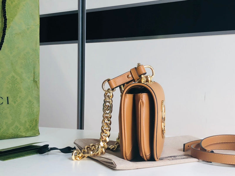 GUI - Luxurious Totes - 691