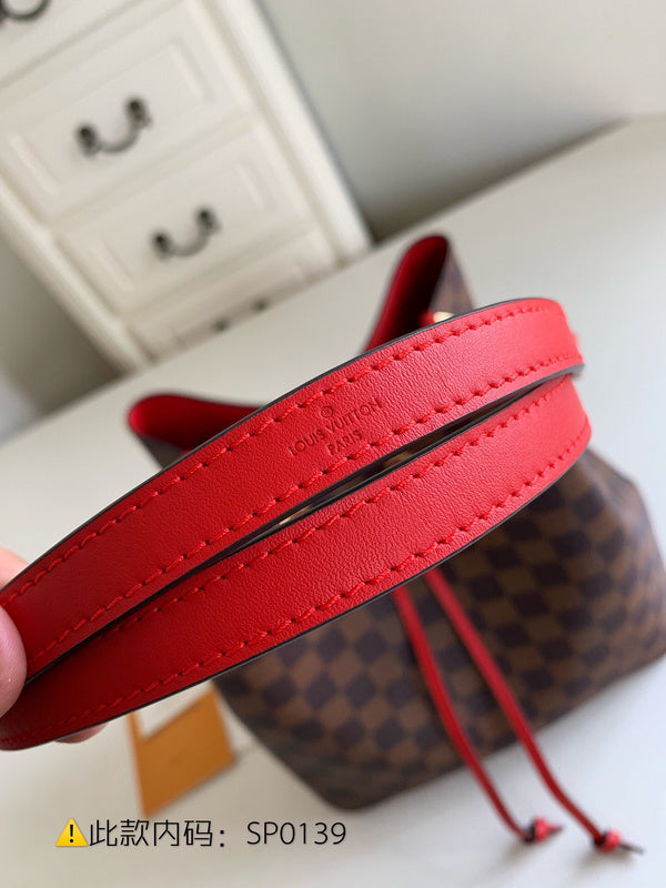Luxurious Totes - Latest - 9764