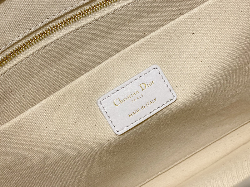 Luxurious Totes - Latest - 6347