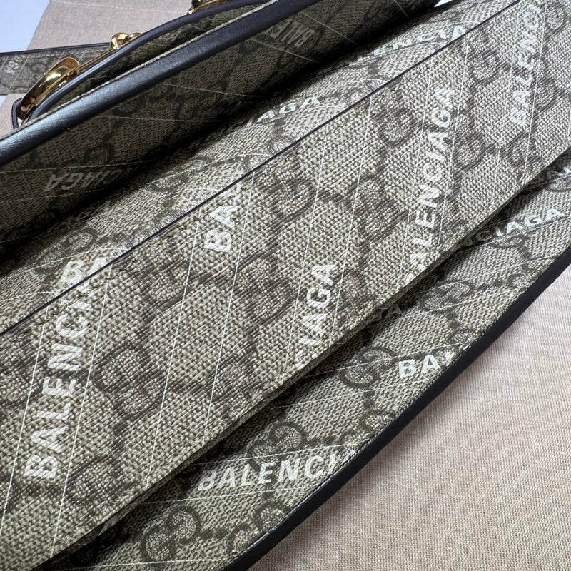 GUI - Luxurious Totes - 1257
