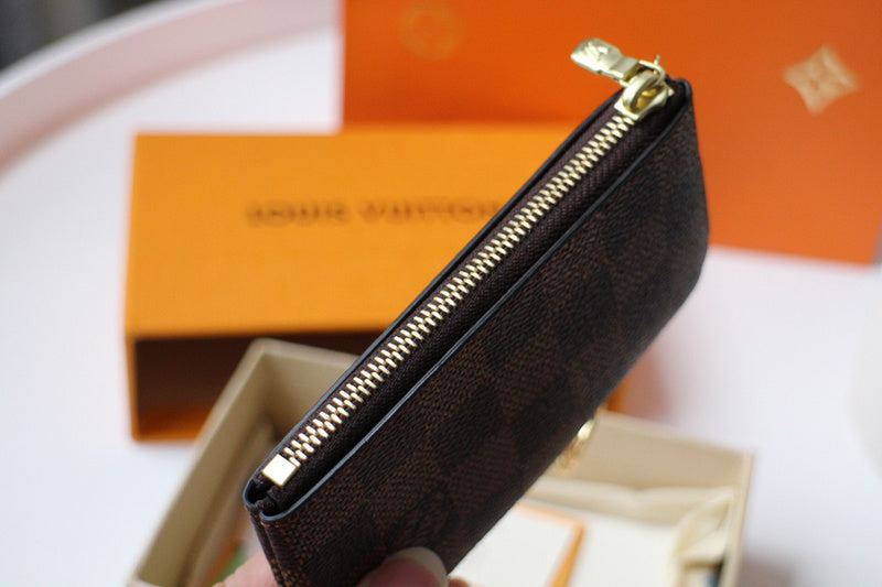 Luxurious Totes - Latest - 607