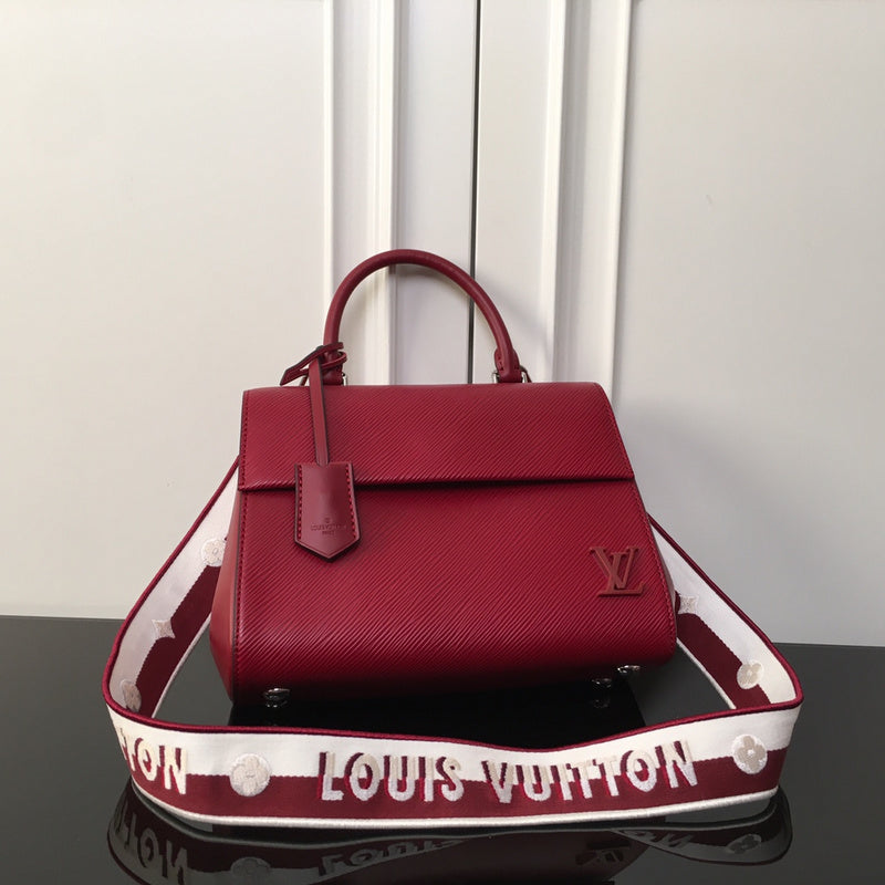 LOV - Luxurious Totes - 740