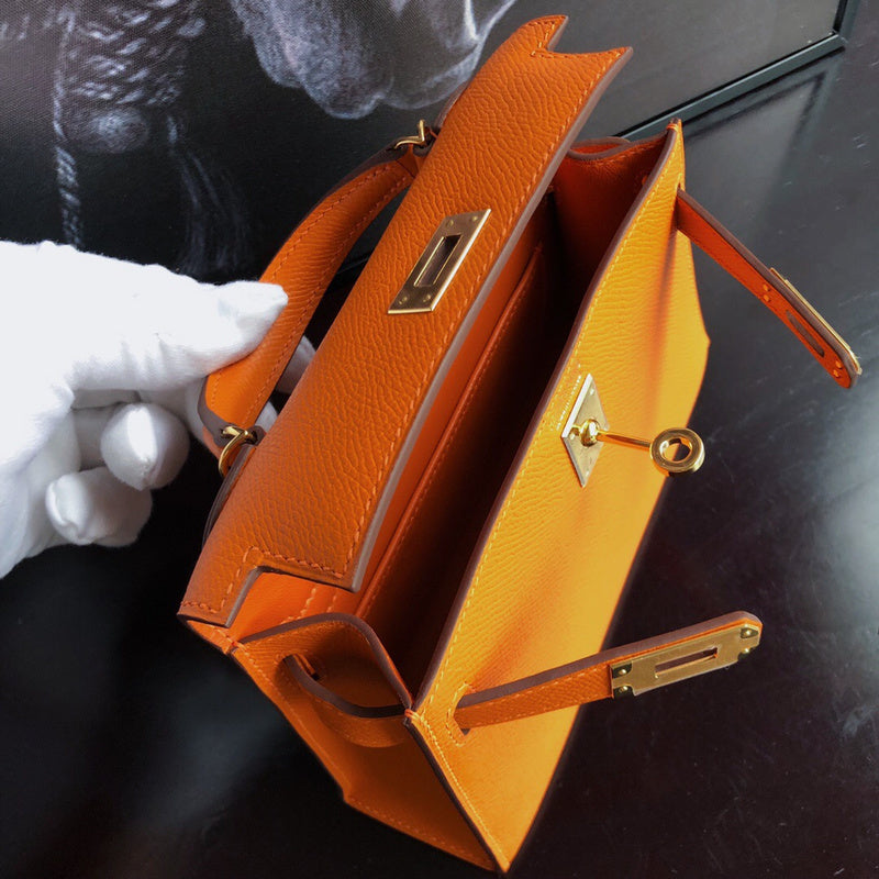 Luxurious Totes - Latest - 6887