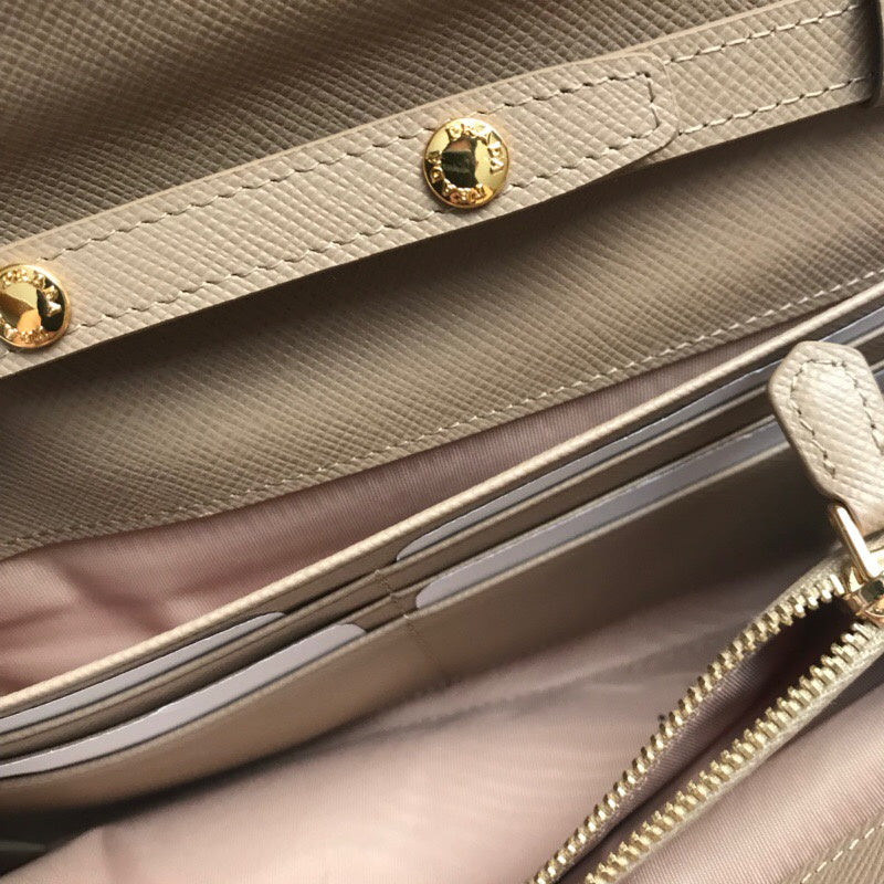 Luxurious Totes - Latest - 10189