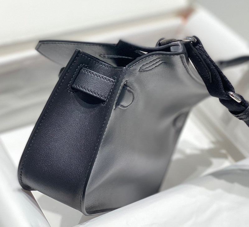 Lux-Totes - HMS Bags - 048