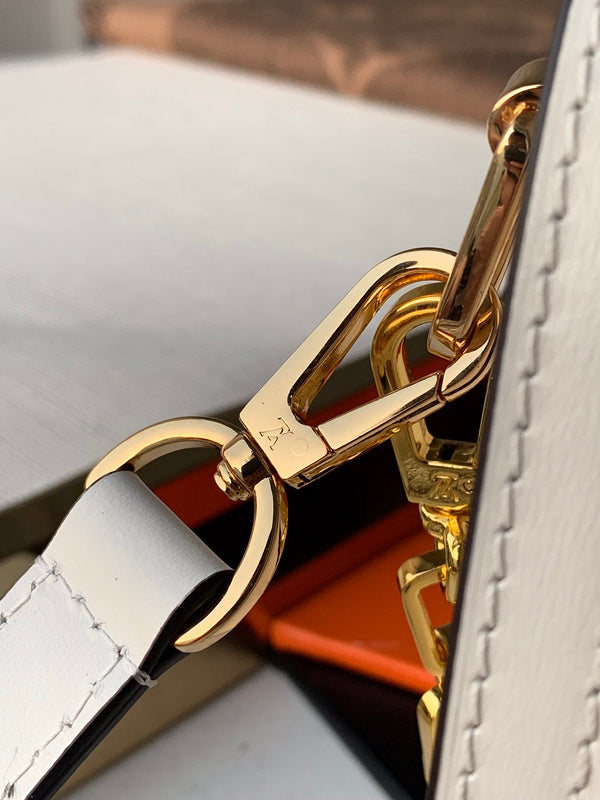 Luxurious Totes - Latest - 2571