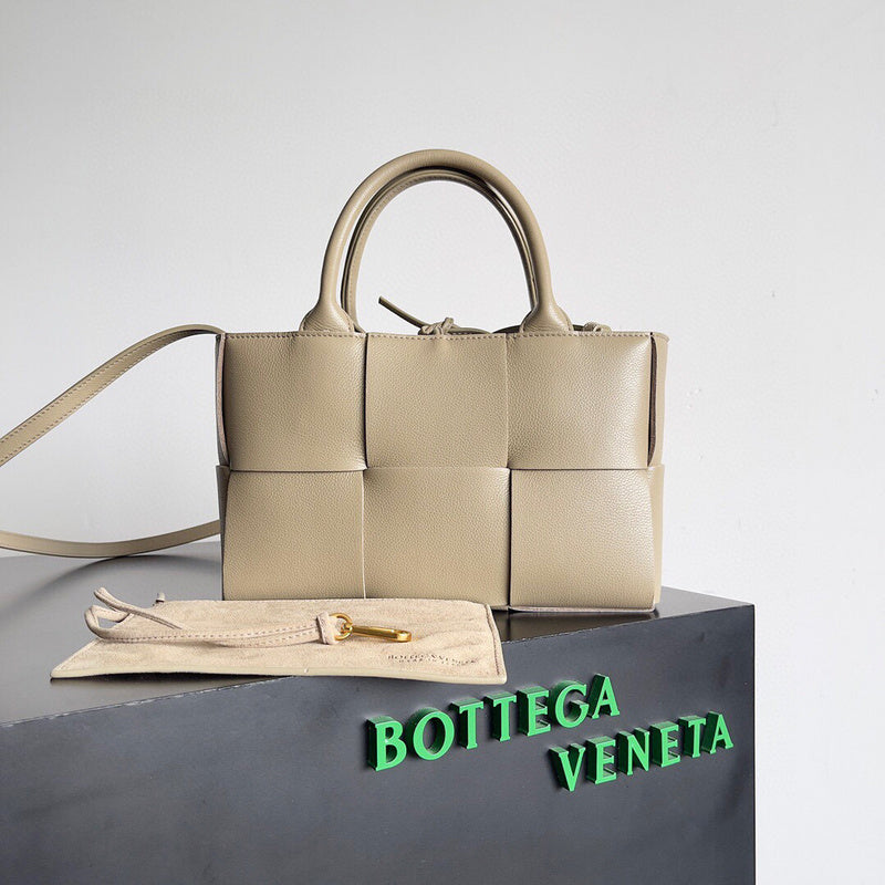 Luxurious-Totes - BV Bags - 415
