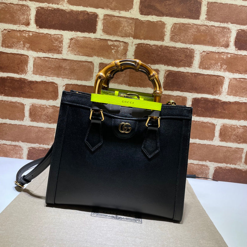 GUI - Luxurious Totes - 402