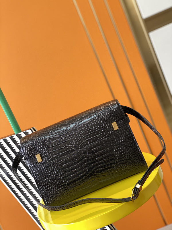 Luxurious Totes - Latest - 8890
