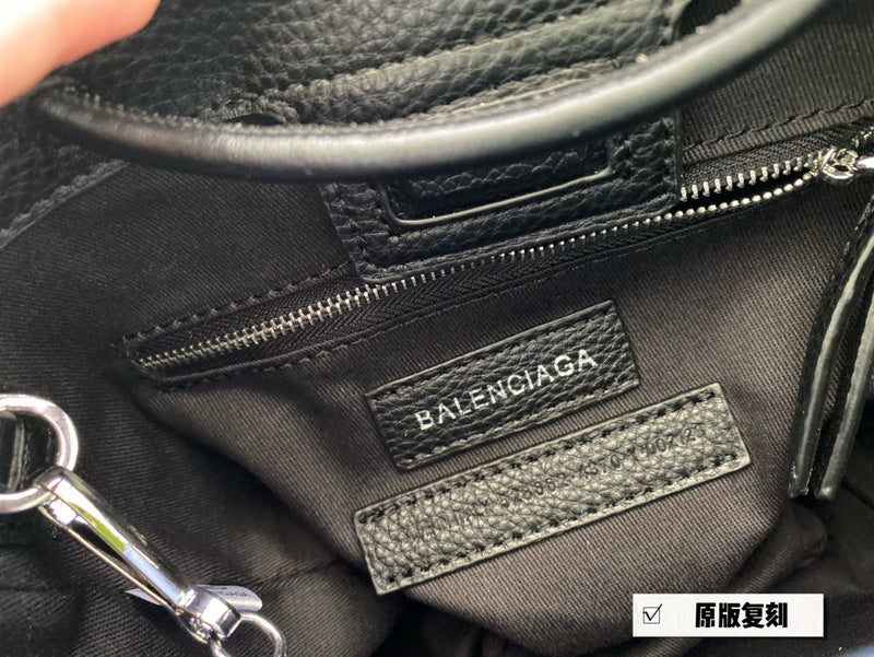 Luxurious Totes - BGA2 Bags - 002