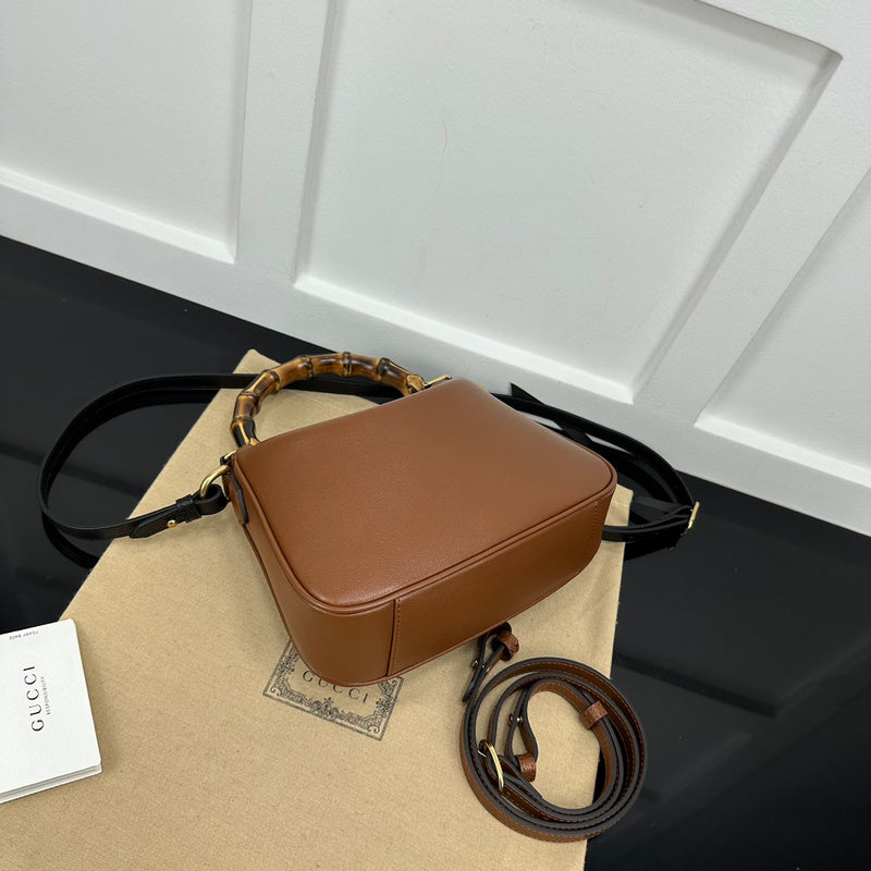 GUI - Luxurious Totes - 277