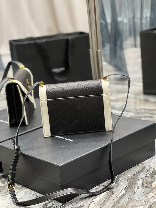 Luxurious Totes - Latest - 8487
