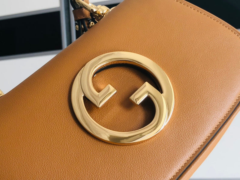 GUI - Luxurious Totes - 691