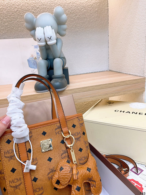 Luxurious Totes - CMM Bags - 034