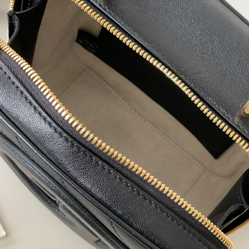 GUI - Luxurious Totes - 316