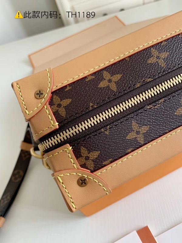 Luxurious Totes - Latest - 2417