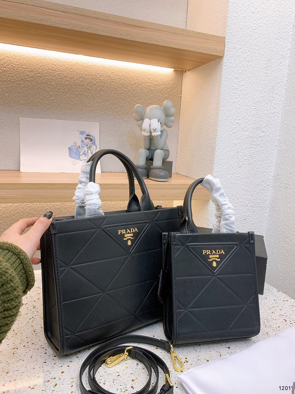 Luxurious Totes - PDA3 Bags - 117