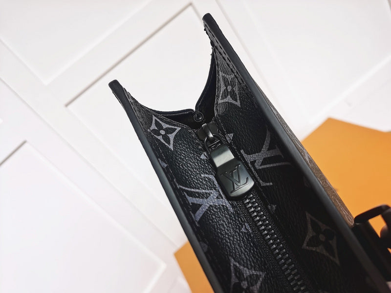 LOV - Luxurious Totes - 2605