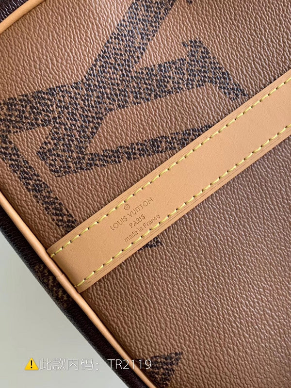 Luxurious Totes - Latest - 9705