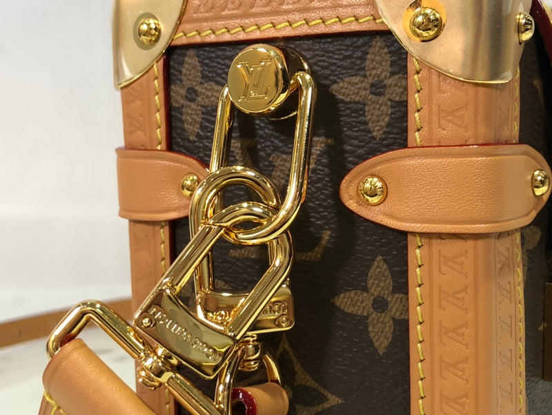 LOV - Luxurious Totes - 926