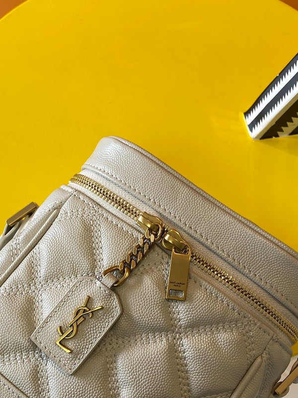 Luxurious Totes - Latest - 9241