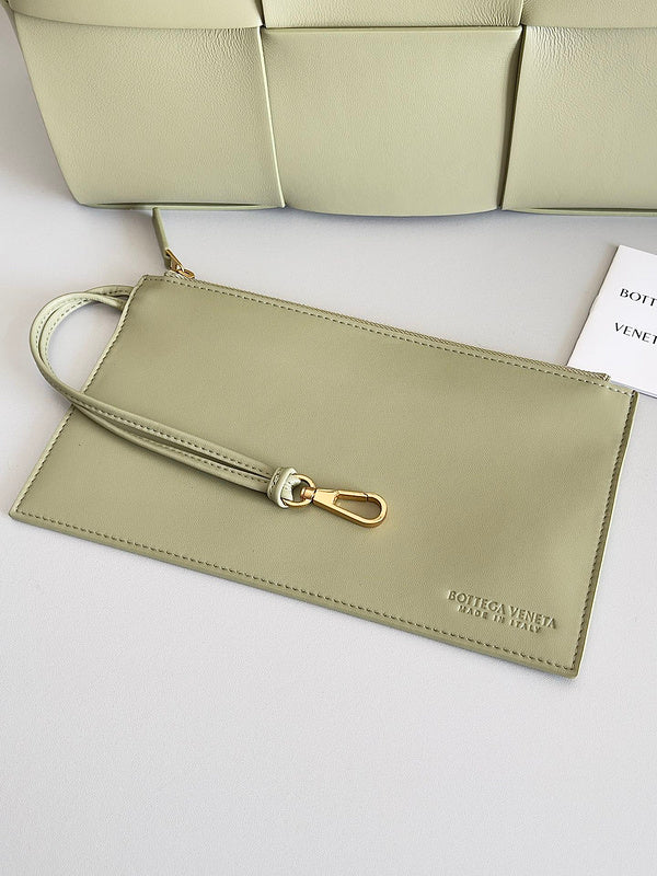 Luxurious Totes - Latest - 6970