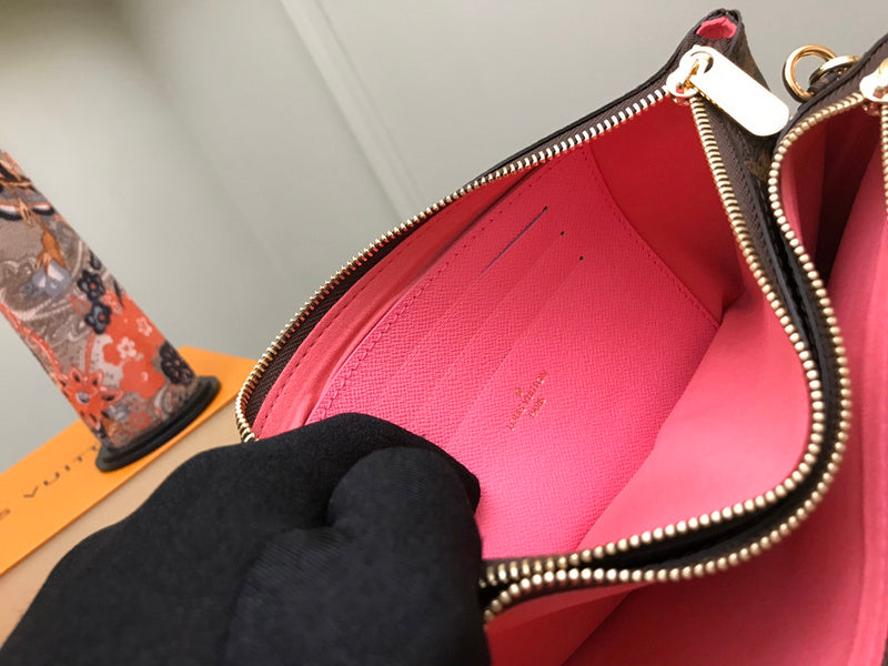 Luxurious Totes - Latest - 631