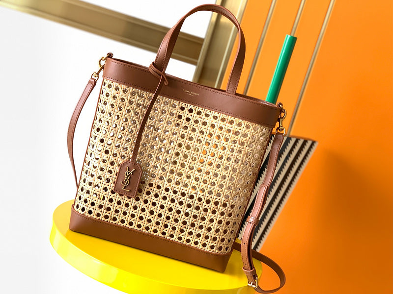 Luxurious Totes - Latest - 7919