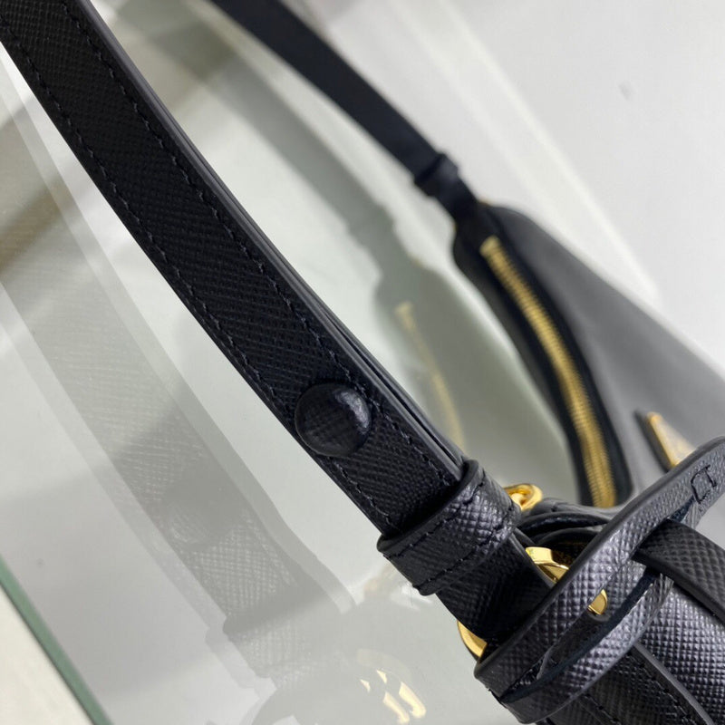 Luxurious Totes - Latest - 4574