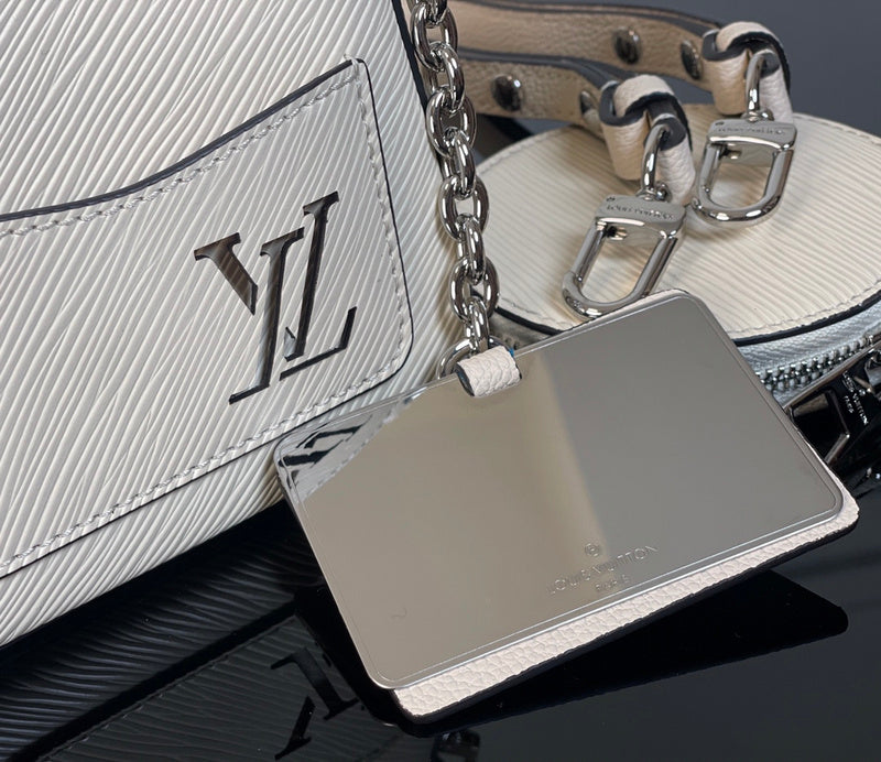 LOV - Luxurious Totes - 708