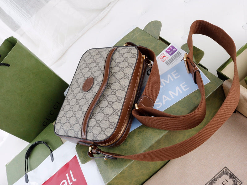 GUI - Luxurious Totes - 765