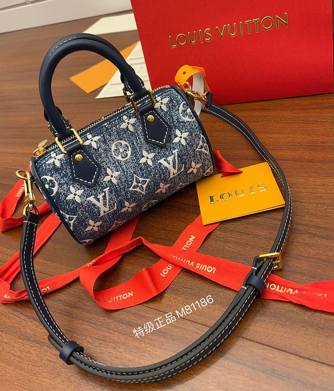 LOV - Luxurious Totes - 1012