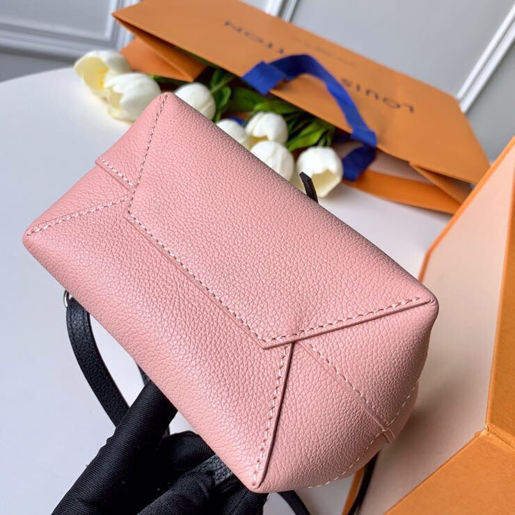 Luxurious Totes - Latest - 2335