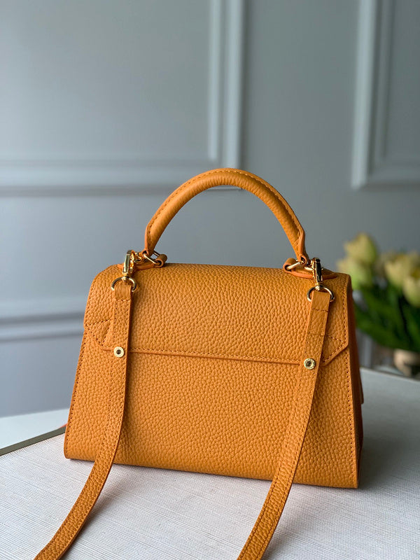 Luxurious Totes - Latest - 1495