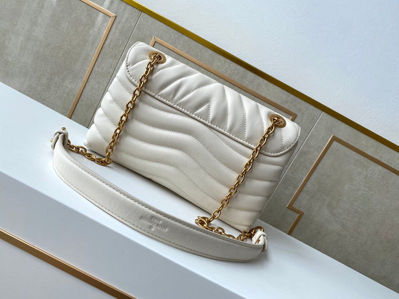 LOV - Luxurious Totes - 2157
