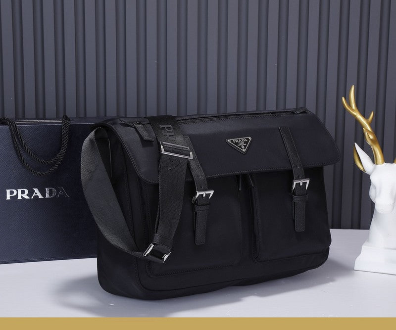 PDA - Luxurious Totes - 198